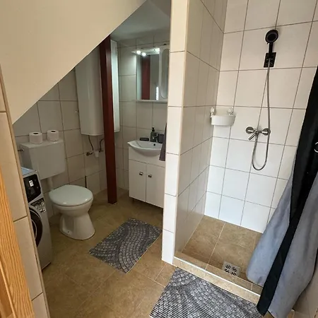 Zoya Apartment